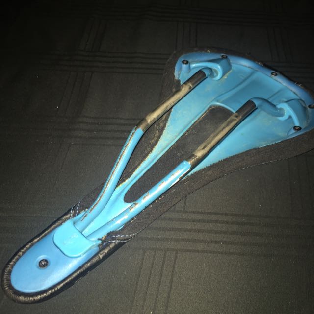 SDG Circuit Saddle (Category: Parts & Accessories) located in Singapore. Submitted by saintm3lon (Listing ID 22477332, Image 2). Description: .