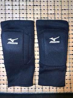 Mizuno kneepad