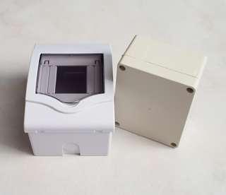Waterproof Junction / Distribution 4-Way/Pole Power Plastic Box