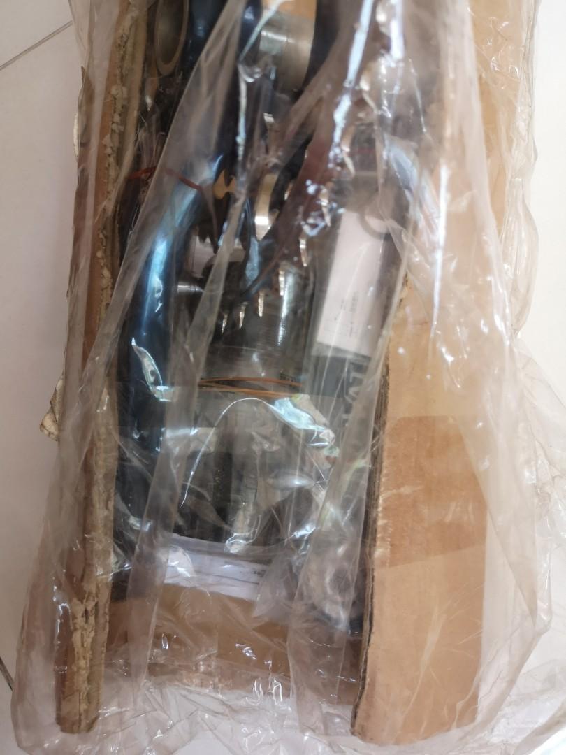 Truvativ GXP crank NOS (Category: Bicycles) located in Singapore. Submitted by jemwong (Listing ID 266543254, Image 3). Description: Selling at truvativ GXP cranks set NOS Brand new in plastics (BNIP) Length - 175mm Come with isis BB Viewing/Collection at blk111 Jalan Bukit Merah To reserved, a minimum deposit of 20% of actual price to be paid • Low ballers can try your luck elsewhere. Cheers JW Manitou kooka Ringle Paul Component motolite Grafto
