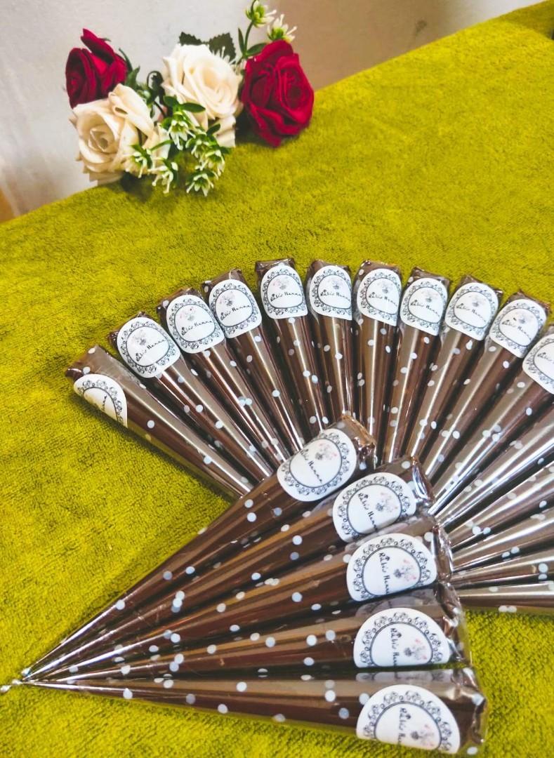 Henna cones - Hari raya promo😍 (Category: Hands & Nails) located in Singapore. Submitted by rubishenna90 (Listing ID 1023626978, Image 3). Description: Multi colour Henna cones for sale!!! #Natural henna cones 1 Cone for $4 and 3 Cones for $10( 15grams) 5 for $15 10 for $28 20 for $50 #Jagua henna cones 1 cone for $10 ( 10 grams) #Cherry red henna cones 1 cone for $7 ( 15 grams) 3 cones for $18 #white henna cones 1 cone for $15( 10 grams) #Self 