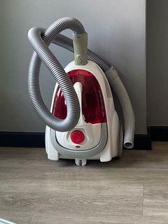 Electrolux Vacuum Cleaner