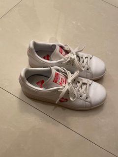 Authentic Adidas Stan Smith Valentines Limited Edition