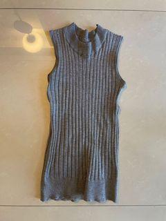 grey knit top