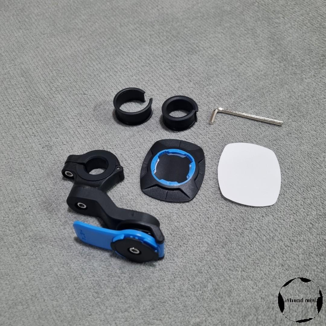BLUE Phone Mount - Phone Holder - Motorcycle - Bicycle - can self Custom for Xmax Nmax - Yamaha Honda Suzuki KTM BMW Ducati - NOT quadlock / quad lock (Category: Motorcycle Apparel) located in Singapore. Submitted by intrend_mini (Listing ID 1194075453, Image 2). Description: If item is not marked RESERVED or SOLD means it is AVAILABLE Brand new and limited stock! BLUE RED available too Compatible with original Fit most handlebar sizes 22.2mm 25.