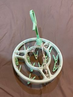 Clips Hanger