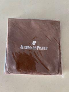 [BNIP] Audemars Piguet Watch Pouch