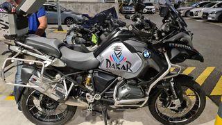 Motorcycle service Engine oil, oil filter (KTM/BMW/Ducati bikes/Triumph)