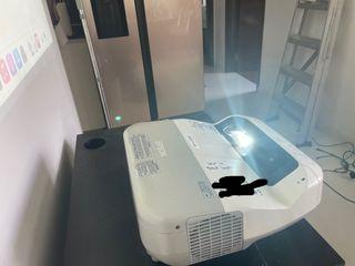 Epson projector