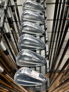Brand new titleist T200 iron set