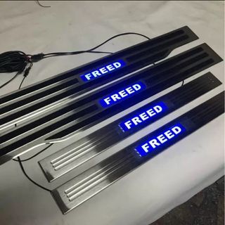 (Pre-Order) [Honda Freed] - Scuff Plates (Blue/White LED)