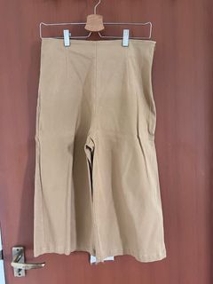 Love Bonito Beige the Staples 3/4