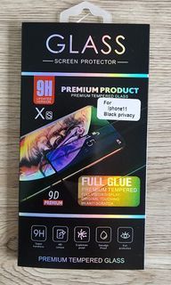 iPhone 11 Premium Privacy Tempered Glass