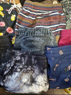 Mens shorts Size XS waist 28-29 (bunndle sale 12 pieces) Asos/cotton on.