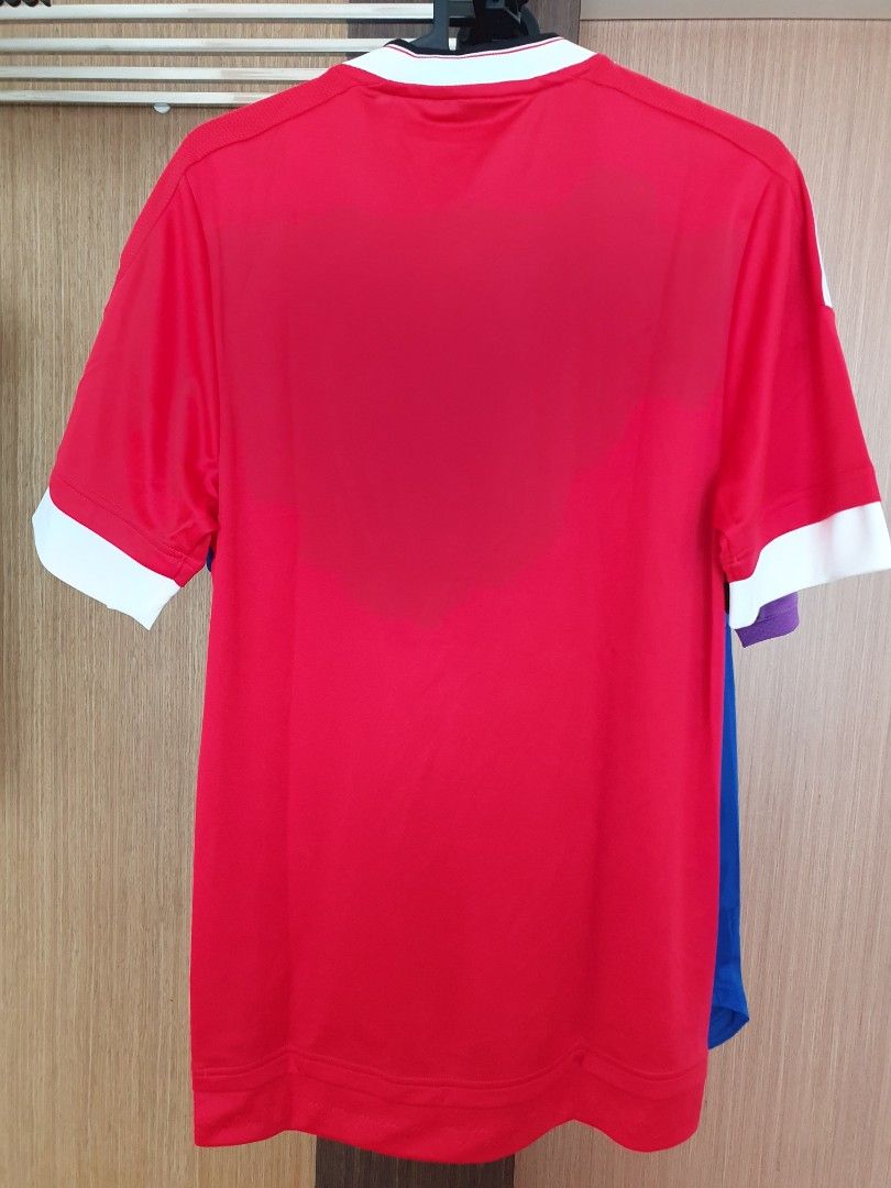Adizero Manchester United 15/16 Authentic Home Shirt (Player version) (Category: Activewear) located in Singapore. Submitted by tiong_bahru_kid (Listing ID 1221524693, Image 2). Description: 100% official licensed product. Selling below cost to declutter! Man Utd 15/16 Home Jersey - Adizero player version (not replica fan version) - 1 x Size S available - BNWT Add to your collection Man Utd's 1st season Adidas shirt after switch from Nike. PM to 