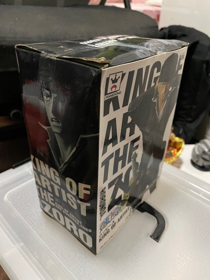 Banpresto Boys One Piece King of Artist The Roronoa Zoro (Category: Toy Figures) located in Singapore. Submitted by alvin716 (Listing ID 1224875758, Image 2). Description: Rare Box condition not good Thanks for Viewing .