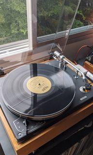 CEC (rebranded as Dynavox) STP 69 Turntable