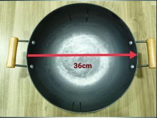 La Gourmet Cast Iron Nitrigan 36cm wok