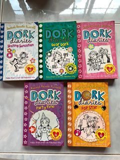 Dork Diaries by Rachel Renée Russell