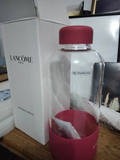 Glass bottle