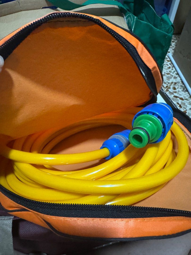 Tecno hydro spray for car wash - includes 1 flexible water pail (Category: Cleaning & Detailing Products) located in Singapore. Submitted by pigsflew (Listing ID 1333032724, Image 7). Description: Like new - barely used and in 9/10 condition.