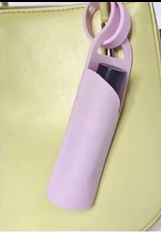 Lip Balm Silicone Holder Case (Category: Makeup) located in Singapore. Submitted by mintychococat (Listing ID 1342818232, Image 7). Description: Lip Balm Silicone Holder Case 1 piece S$10 (*price reduced) H x L 24.3cm x 3.5cm Lilac colour Super soft Adjustable handle / strap Water resistance Silicone material For storing your lip balm or lipstick In fact suitable for most lip balm or lipstick sizes You can hang it on your bag, keychain, lanyard, 
