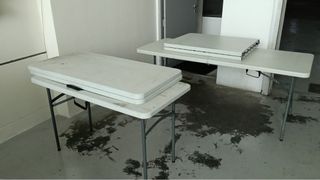 Foldable tables