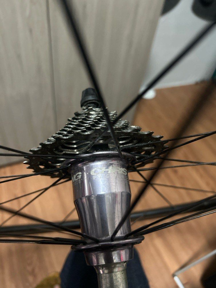 Chris king 10 speed wheelset 700c (Category: Parts & Accessories) located in Singapore. Submitted by irfan.k (Listing ID 1343659341, Image 3). Description: Chris king 10 speed hub lace to formation face rims 700c NEGOTIABLE Front hub break.