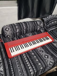 Casio CT-S1 Casiotone Keyboard (piano, audio, midi,not yamaha, not korg)