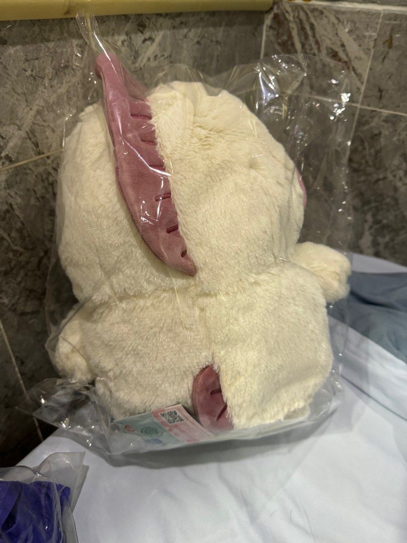 Sanrio limited edition gold hangyodon soft toy (Category: Plushies & Soft Toys) located in Singapore. Submitted by zackerina (Listing ID 1299401418, Image 2). Description: brand new a rare colour for your special loved one.