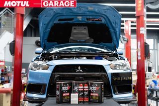 [SG61] MOTUL 300V 5W40 5W50 10W40 10W60 15W50 20W60 Engine Oil Service Package: Mitsubishi Evolution IX X SST / GSR
