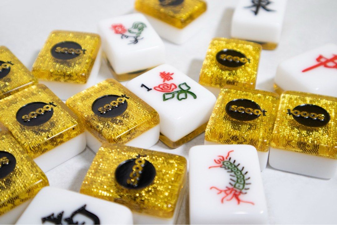 Limited Edition Scoot Airlines Mahjong Set (Category: Board Games & Puzzles) located in Singapore. Submitted by eugyong (Listing ID 1306794024, Image 4). Description: Selling Limited Edition Scoot Mahjong Set! Super rare and unique. Condition: 10/10 (Brand new sealed in box) Thank you for looking!.