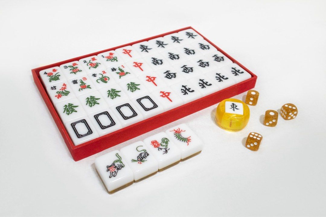 Limited Edition Scoot Airlines Mahjong Set (Category: Board Games & Puzzles) located in Singapore. Submitted by eugyong (Listing ID 1306794024, Image 3). Description: Selling Limited Edition Scoot Mahjong Set! Super rare and unique. Condition: 10/10 (Brand new sealed in box) Thank you for looking!.