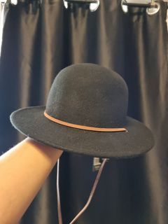 Brixton Tiller. Size S. Black felt.
