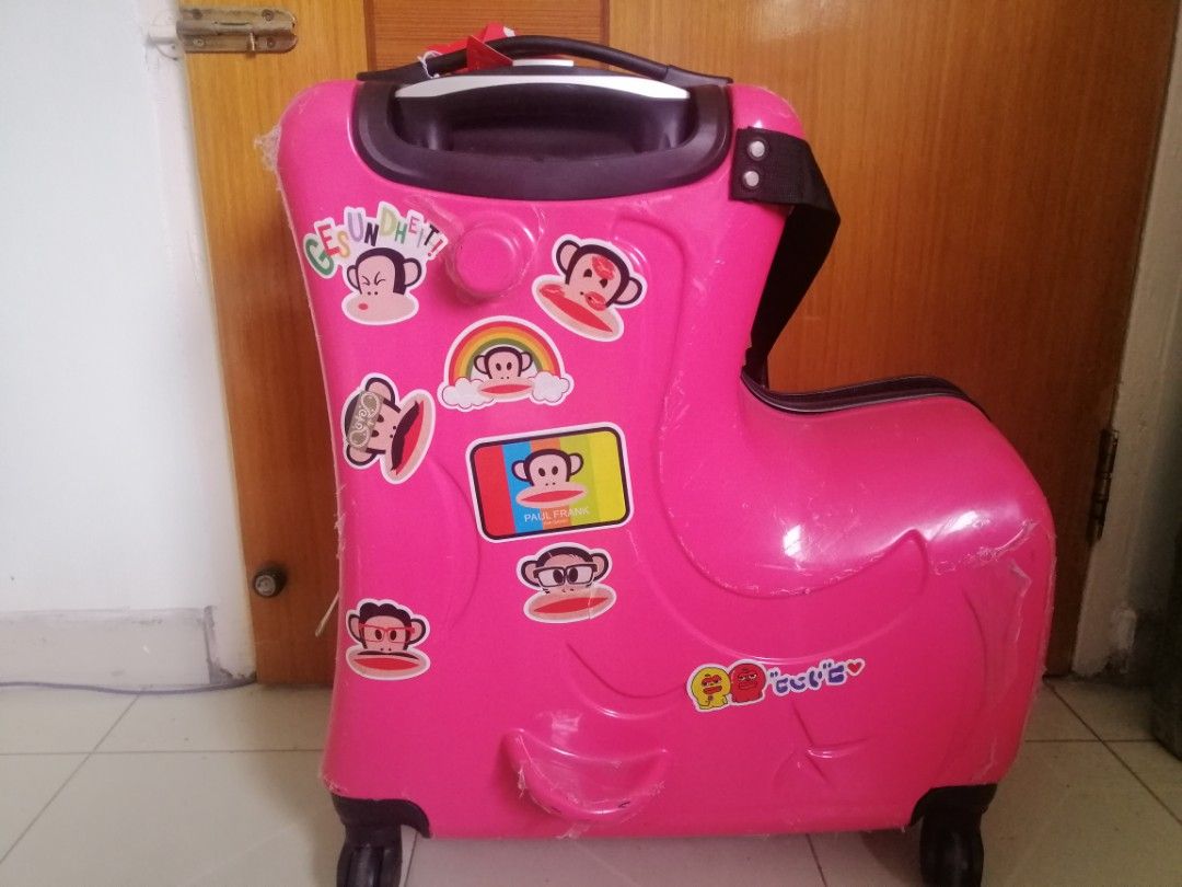 Kids Luggage (Category: Luggage) located in Singapore. Submitted by winning9446 (Listing ID 1312964499, Image 1). Description: LIGHTLY USED AND 90 Percent condition.