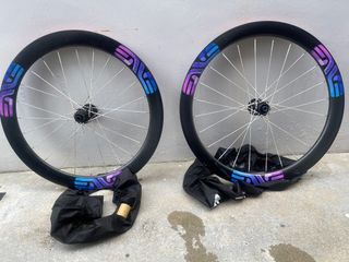 Enve SES 4.5 Gen 4 Wheelset Laced with Berd Spokes