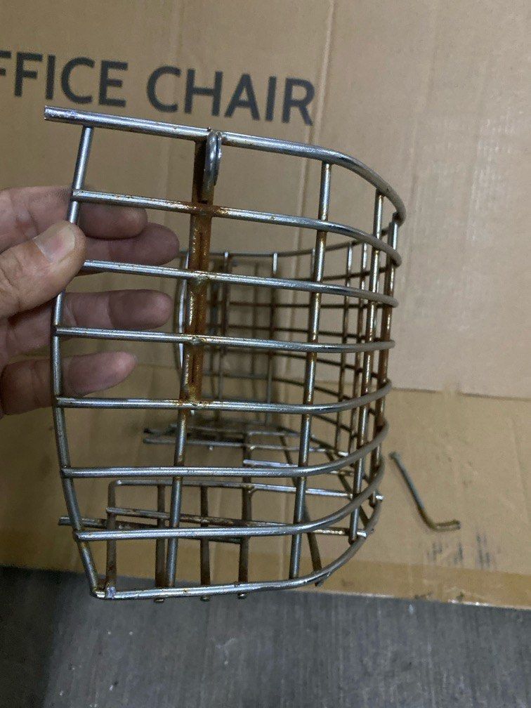 Vespa px , baja basket (Category: Motorcycle Accessories) located in Singapore. Submitted by acti.marine (Listing ID 1324588624, Image 4). Description: Surface rust can be polished or wipe off .