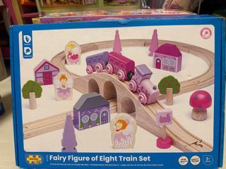 The bigjigs story train set