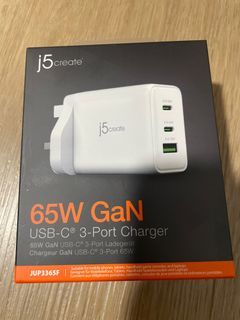 j5create 65W GaN USB-C 3-Port Charger