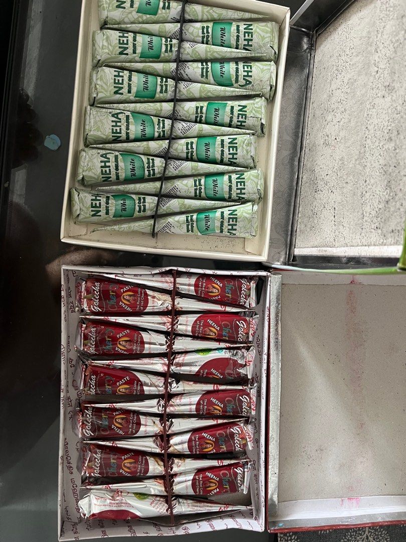 Hari Raya sale! Red Henna cone/ white henna (Category: Hands & Nails) located in Singapore. Submitted by catslover95 (Listing ID 1397841883, Image 1). Description: Red henna cone- 1 cone $2.5 White henna cone - 1 cone $5 normal mail $4.
