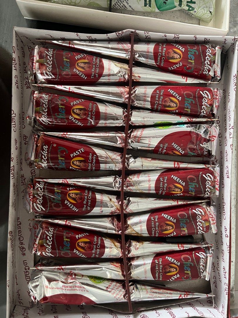 Hari Raya sale! Red Henna cone/ white henna (Category: Hands & Nails) located in Singapore. Submitted by catslover95 (Listing ID 1397841883, Image 2). Description: Red henna cone- 1 cone $2.5 White henna cone - 1 cone $5 normal mail $4.