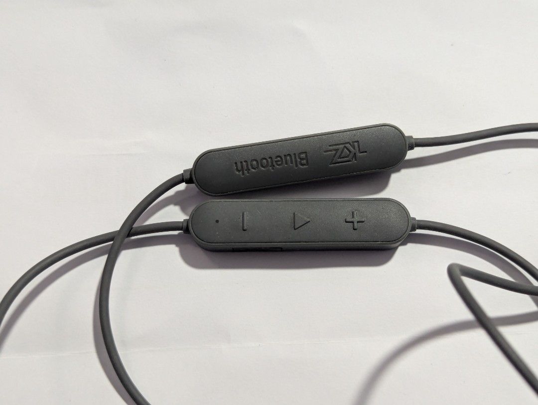 KZ HD Bluetooth Upgrade Cable (QDC/C-pin) (Category: Portable Audio Accessories) located in Singapore. Submitted by taerylake (Listing ID 1397861943, Image 3). Description: - KZ HD Bluetooth upgrade cable. - Supports aptX-HD for superior audio quality. - Features in-line controls for volume and playback. - Compatible with earphones using QDC/C-pin 2-pin connector..