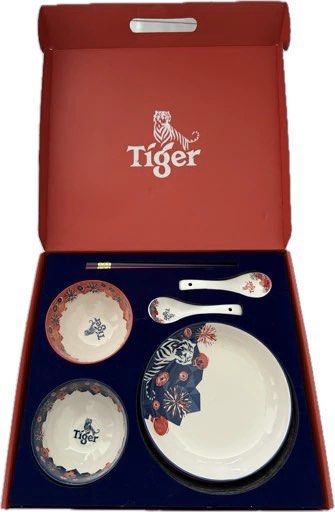 Tiger Beer CNY Dinnerware Set - Brand New (Category: Dinnerware & Cutlery) located in Singapore. Submitted by twelveapostles (Listing ID 1398921841, Image 2). Description: Clears my storeroom for me! - Brand new Tiger Beer CNY dinnerware set. - Includes bowls, plates, spoons, and chopsticks. - Self collect at Sengkang, Bakau LRT station.