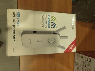 TP-Link AC1750 Wi-Fi Range Extender RE450