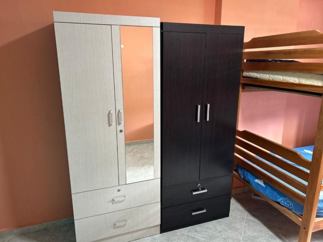 Common Room for Rent at woodlands South (Category: HDB) located in Singapore. Submitted by a_dam.s (Listing ID 1397165466, Image 3). Description: Common Room for rent at Woodlands South. 5 Minutes walk to nearest MRT (WOODLANDS SOUTH) , bus stop and 1 minute walk to vista point , 15 mins walk to woodlands health hospital. Looking for 2 PAX , Individuals are also welcome. (First come first serve) -NEGOTIABLE- (Priority for any) (Any Race Welcome) 