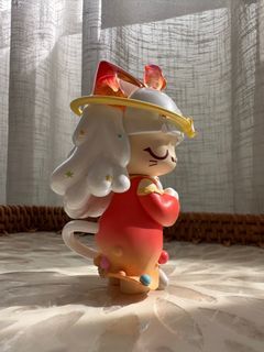 K&M ©️52 TOYS cute figurine