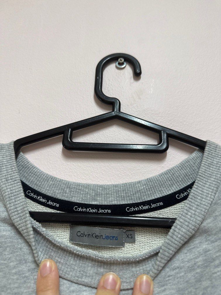 CKJ long sleeve (Category: Dresses) located in Singapore. Submitted by iwbetaitai (Listing ID 1407069265, Image 3). Description: .