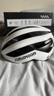 Sunrimoon TS-99 Bicycle Helmet - Size L