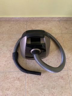 Electrolux Equipt Vacuum Cleaner