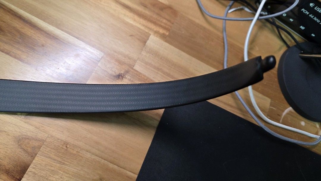 NIKA N3 70" 38# (Category: Other Sports Equipment and Supplies) located in Singapore. Submitted by zouhai (Listing ID 1411854215, Image 6). Description: almost brand new, used twice due to upgrade no trades open to nego #archery #wiawis #archery limbs #hoyt .